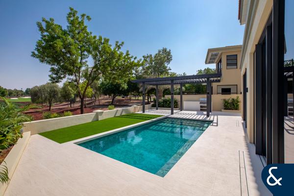 Brand New Mansion overlooking the World Championship Golf Course