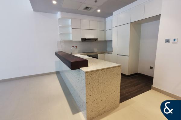 Three Bed + Maids I Corner Unit I Pool Facing