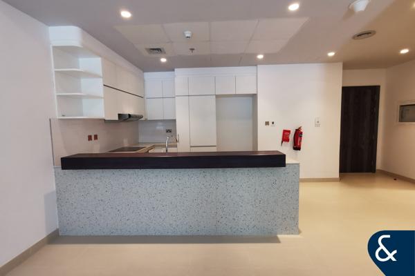Three Bed + Maids I Corner Unit I Pool Facing