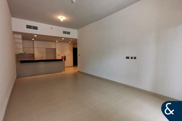 Three Bed + Maids I Corner Unit I Pool Facing