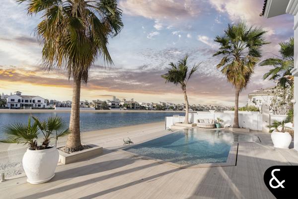 Renovated + Extended - Mid Number - 5 Bed