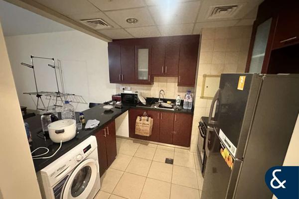 Sea View | Vacant | Exclusive | Mid Floor