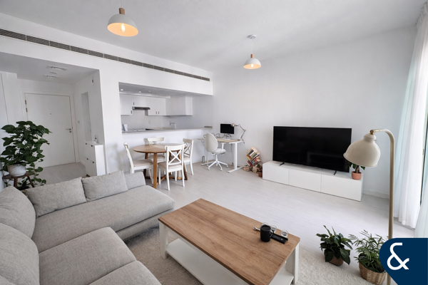 Vacant | Upgraded | Furnished | High ROI