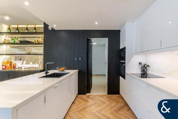 Fully Renovated | Vacant | Maids Room