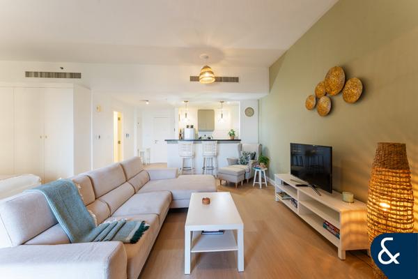 Full Sea View | Large Studio | Exclusive
