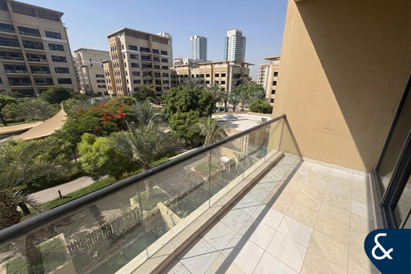 Three Bedroom | Pool View | 2070 Sq. Ft.