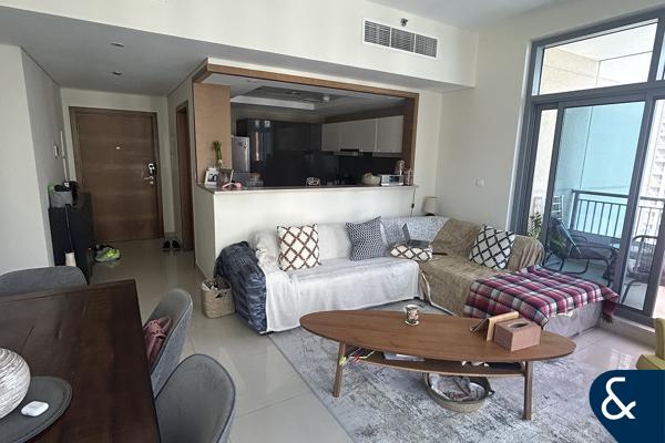 2 Bed | Modern finish | Fountain & BLVD view