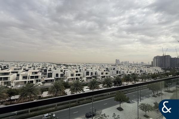 Vacant | Furnished | Park Access | 2 Bedroom