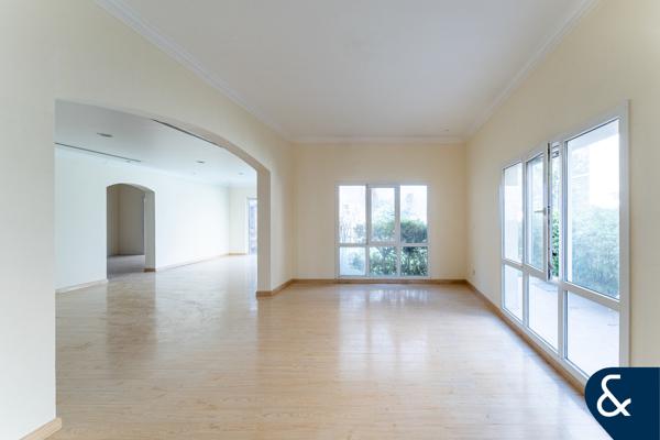 5 Bed | Vastu | Meadows 2 | Skyline View