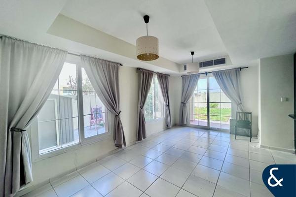 Upgraded Kitchen | 4E | Single Row