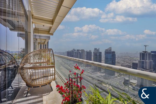 4 Bed Penthouse | Half floor | Marina View