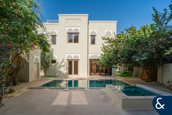 6 Bed | Private Pool | Available Now
