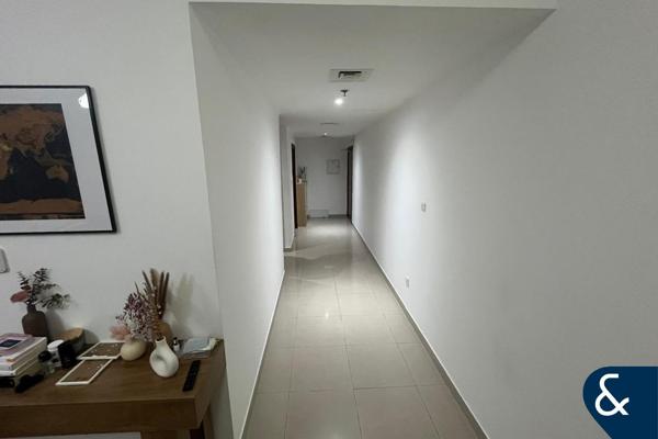 1 Bedroom | Vacant on transfer | Large layout