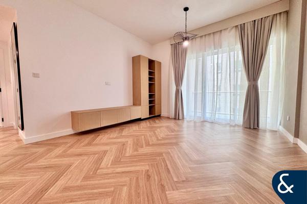 Easy to View | One Bedroom | Pool Facing