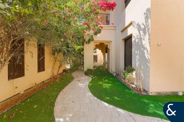 Two Bedroom | Vacant | Garden Apartment