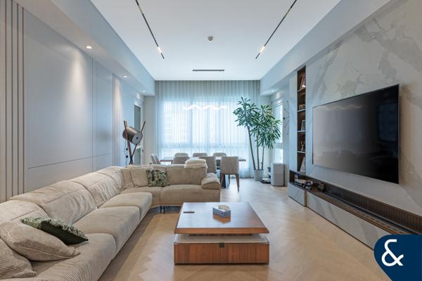 Stylishly Upgraded | Prime High-Floor | Vacant