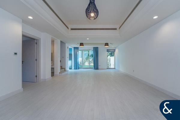 4 Bed + Maids | Vacant | Close to Pool