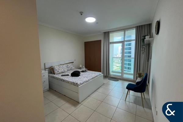 Spacious 2 bedroom plus maids | Large Layout