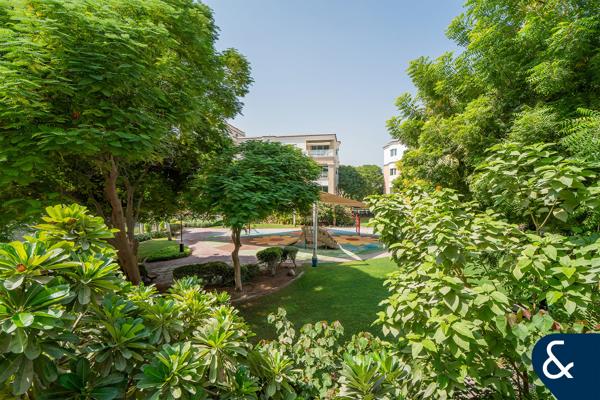 Corner Unit | Vacant | Upgraded | Floor 1