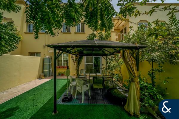 CONVERTED TO 3 BEDS | UPGRADED 4M | VACANT