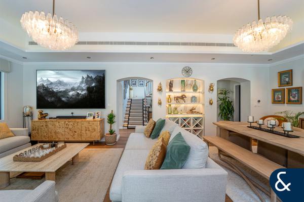 3 Bedrooms | Fully Upgraded | Exclusive
