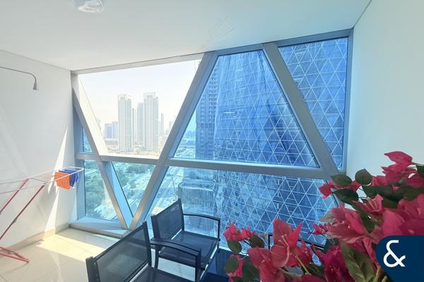 1 Bedroom | Furnished | Large Layout
