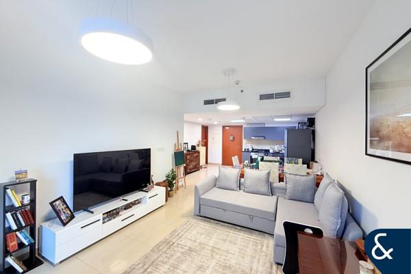 1 Bedroom | Furnished | Large Layout