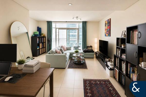 1 Bed + Study I Exclusive I Unique Listing