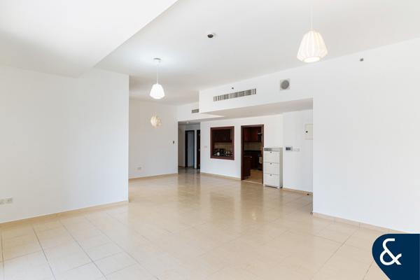 Vacant | Exclusive | Marina View