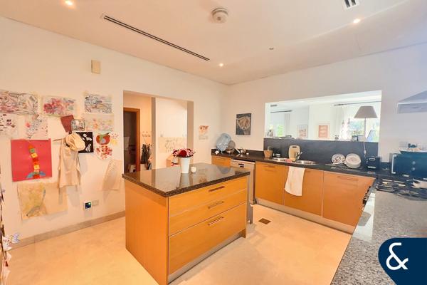 Internal | End Unit | Ready To View