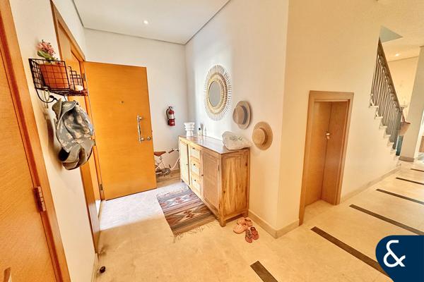 Internal | End Unit | Ready To View