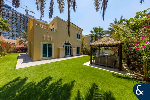 Extended 5 Bed | Park Backing | Upgraded