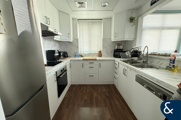 Golf Course View| Rare Unit |Spacious Layout