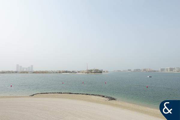 Corner | On the Beach | Unfurnished | Vacant
