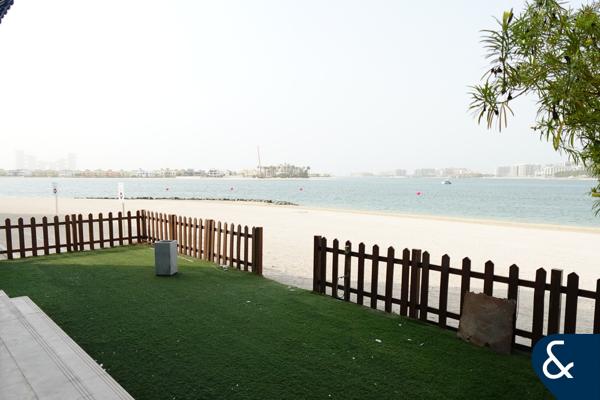 Corner | On the Beach | Unfurnished | Vacant