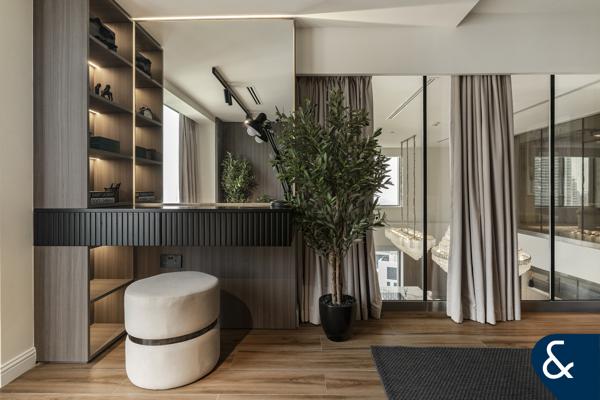 Four Beds | Duplex | Upgraded | Rare Layout