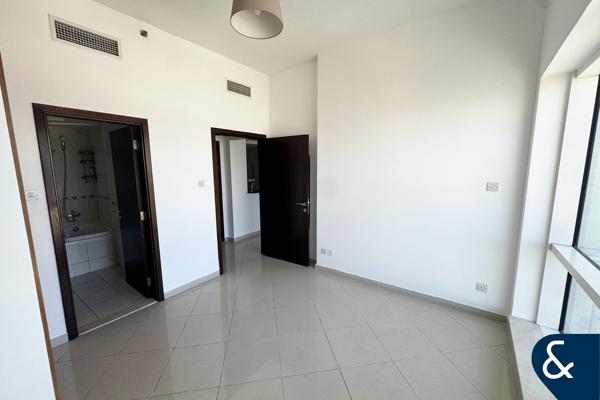 Chiller Free | High Floor | Unfurnished