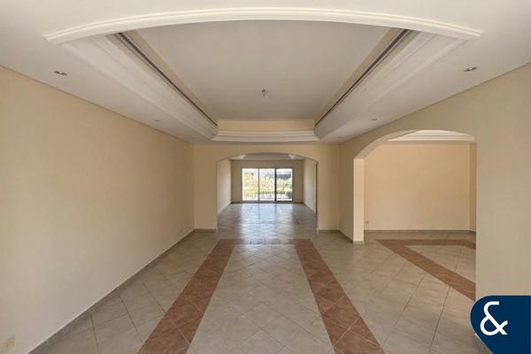 Exclusive | Vacant | Immaculate | 5 Bedrooms