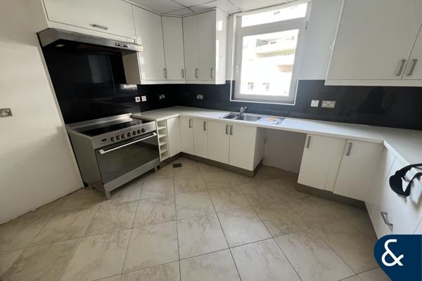 Renovated 3B + Maids | Vacant Now | Spacious