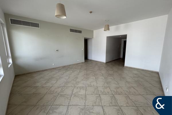 Three Bedroom + Maids I Vacant I 2132 Sqft