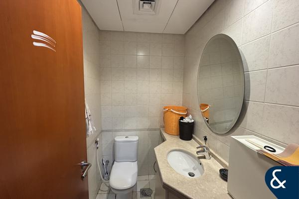 EXCLUSIVE | Unfurnished | Available in April