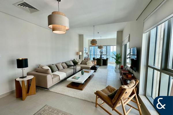 Largest Layout | Burk Khalifa View | Vacant Now