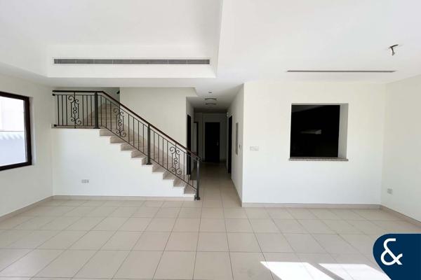 Single Row | Biggest Layout | 4 Bedrooms