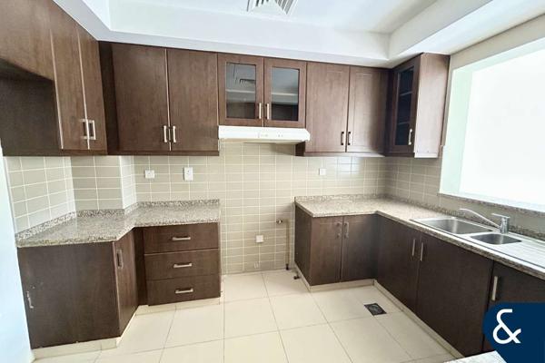 Single Row | Biggest Layout | 4 Bedrooms