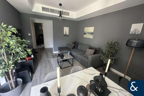 4M | Well Maintained | Back to back