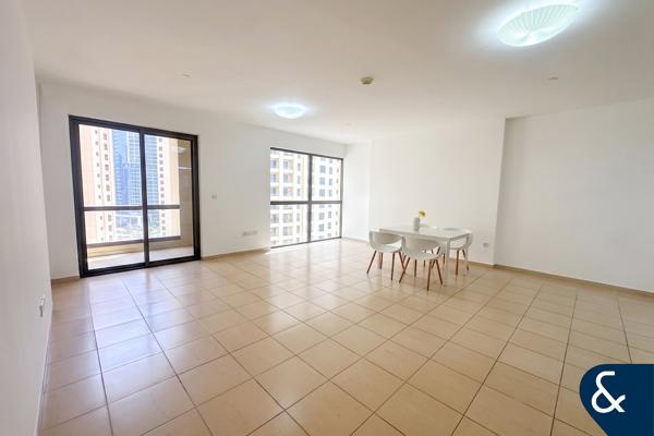 Studio | Unfurnished | White goods provided