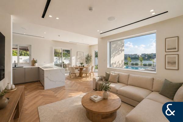 Full Lake View | 3 Bed | High End upgrade