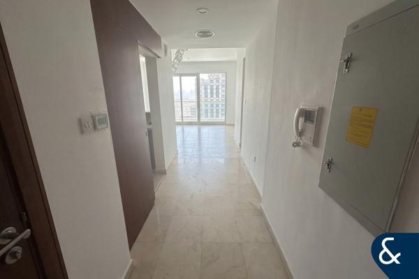 1 Bedroom | 2 Bathroom | Vacant Now