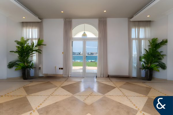 Luxury Signature Villa | Beach Marina View