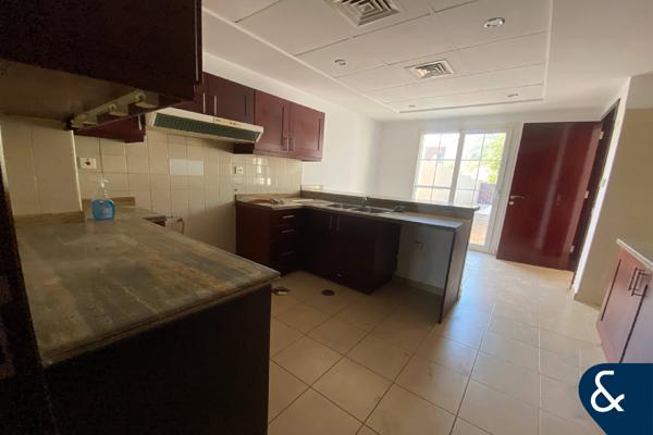 Prime Location | Close to Park | Vacant